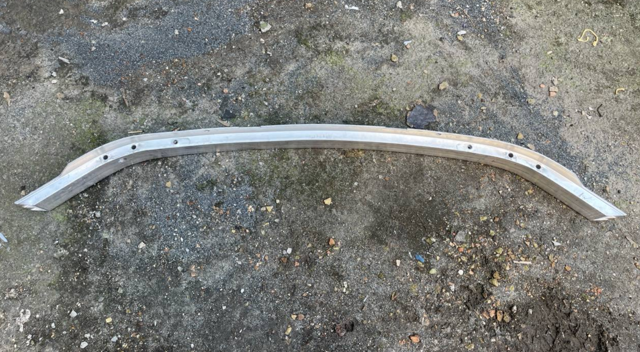 51117389585 BMW Усилитель переднего бампера купить в Одесса