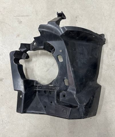 Крепление противотуманки, левой 51118054511 BMW
