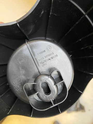 51169276513 BMW Подстаканник подлокотника центральной консоли купить в Каменское