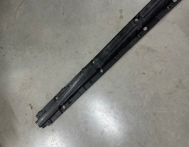 51178054035 BMW Опора порога (крепление) купить в Черкассы