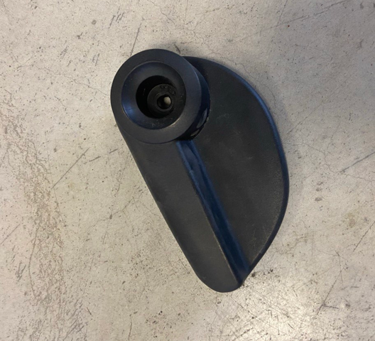 51237307640 BMW Ручка открывания капота купить в Житомир