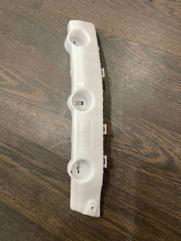 622234BA1A NISSAN Кронштейн бампера переднего левый купить в Кривой Рог