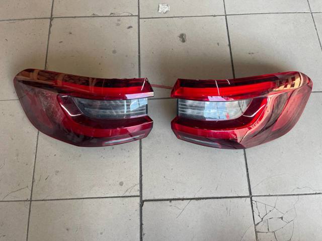 Фонарь задний 63215A0DB03 BMW