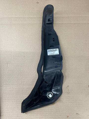 Накладка под задний фонарь, левый 63217382959 BMW