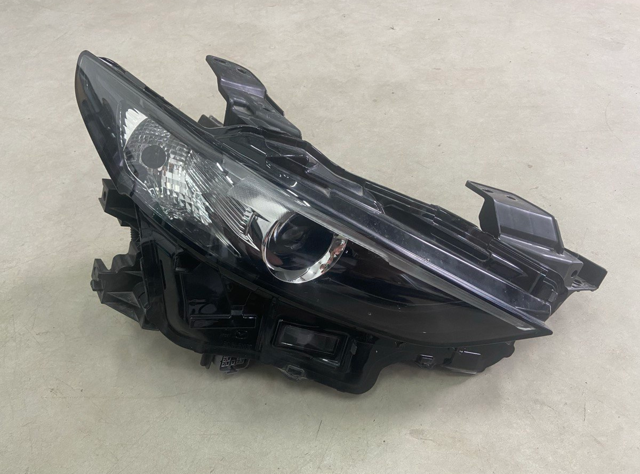 Фара передняя правая BCJH51030K MAZDA