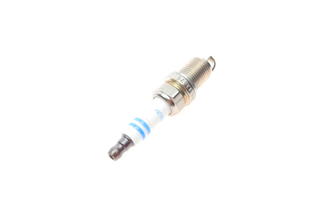 0242240654 BOSCH Свеча зажигания купить в Львов