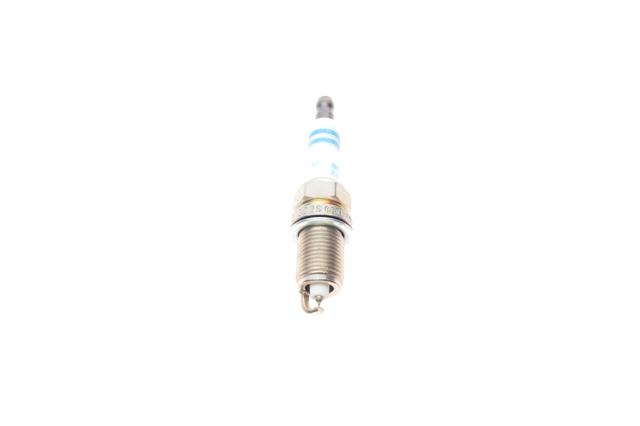 0242240654 BOSCH Свечи зажигания купить в Житомир