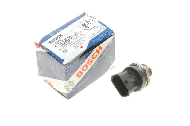 Датчик давления топлива 0281006187 BOSCH