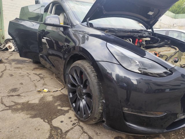 1493452E0B TESLA Крыло переднее правое купить в Украина