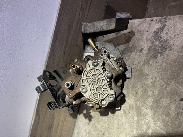BOSCH 9683703780 Насос топливный высокого давления (ТНВД) в наличии Николаев