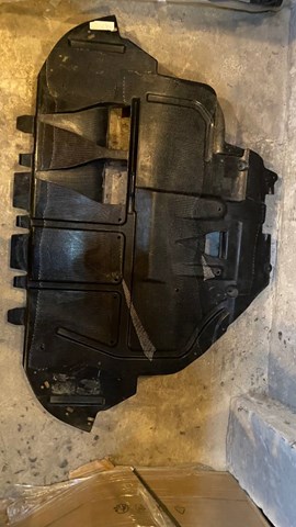 8L9825235B VAG Защита двигателя, поддона (моторного отсека) купить в Николаев