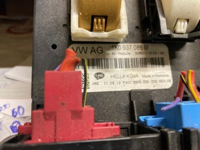 Блок управления систем комфорта 1K0937086M VAG