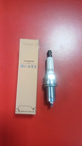 03F905600A Свеча зажигания купить Черкассы