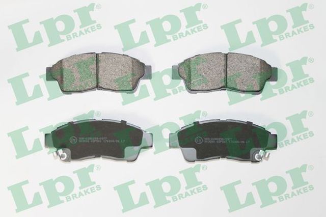 05P561 LPR Передние тормозные колодки купить в Днепр
