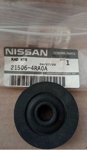 215064RA0A NISSAN Подушка крепления радиатора верхняя купить в Хмельницкий