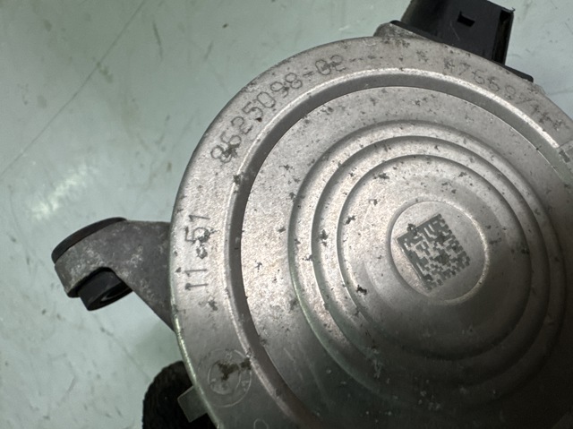 BMW 11518625098 Дополнительная помпа в наличии Павлоград