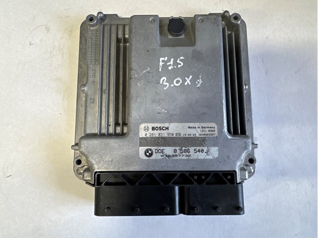 Компьютер двигателя 13618586540 BMW