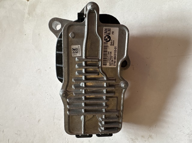 Блок управления раздаточной коробкой 27608643153 BMW