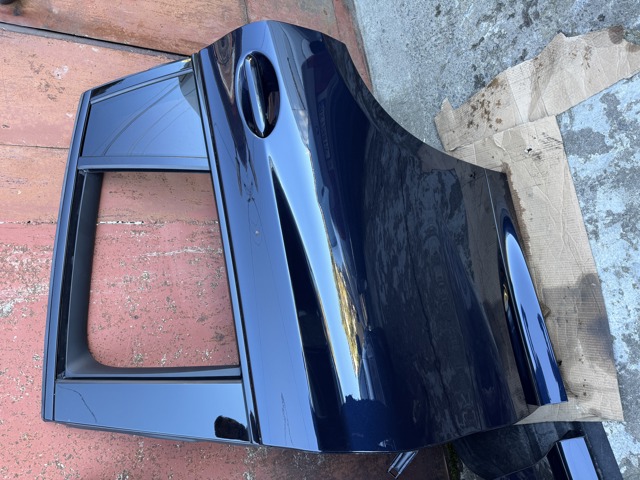 Задняя левая дверь 41517478343 BMW
