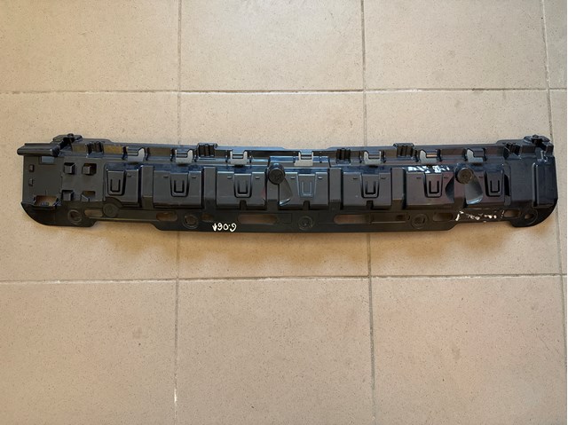 51128070332 BMW Кронштейн бампера заднего центральный купить в Кривой Рог