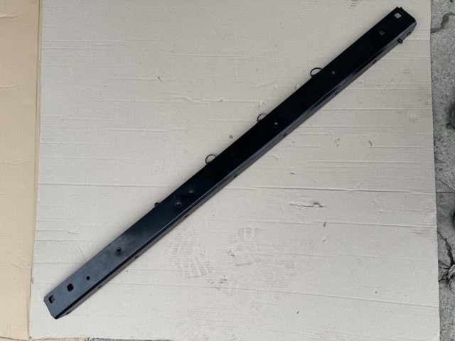 51647421704 BMW Кронштейн замка капота купить в Ужгород