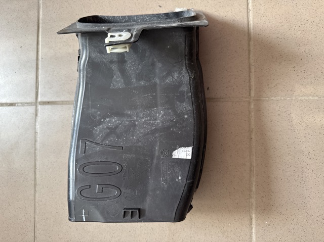 51747454029 BMW Воздуховод тормозного диска левый купить в Ровно