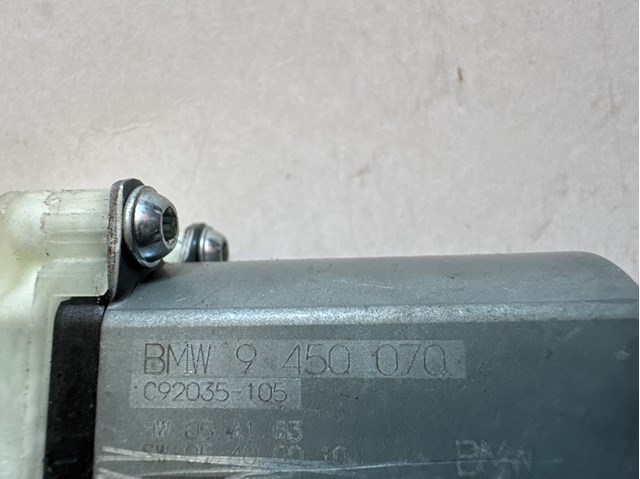 BMW 61359450070 Мотор стеклоподъемника двери передней правой в наличии Винница