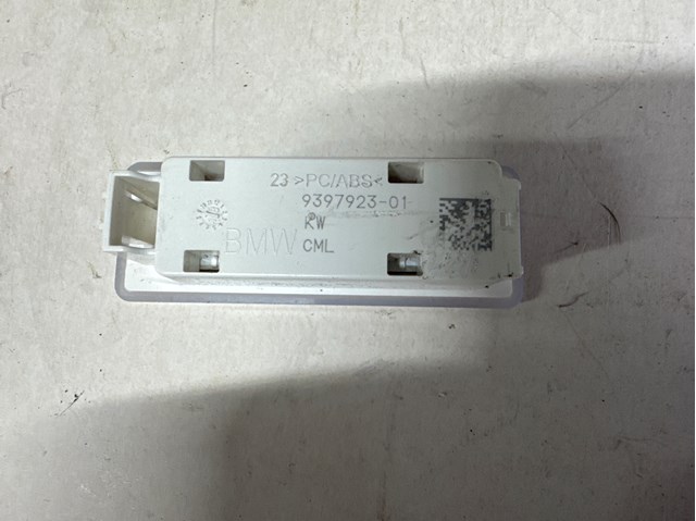Лампа подсветки в двери, передней правой 63319397923 BMW