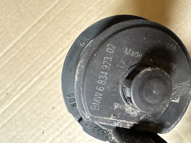BMW 64116834923 Дополнительная помпа в наличии Львов