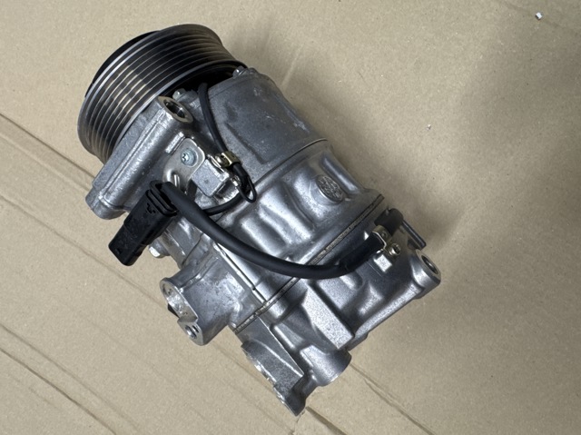BMW 64525A58A52 Компрессор кондиционера в наличии Украина