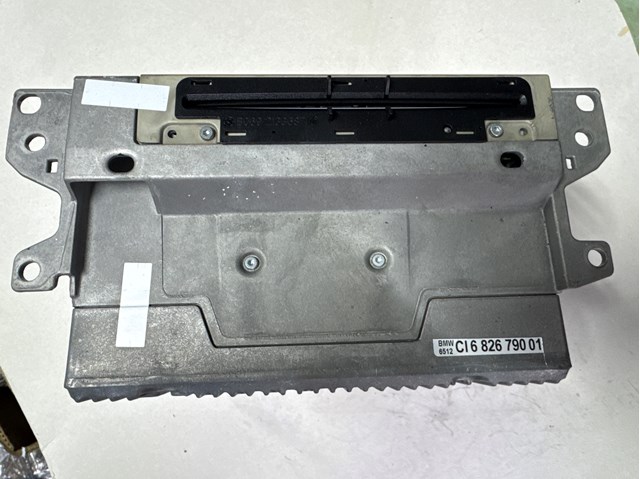 Магнитола (радио AM/FM) 65126826790 BMW