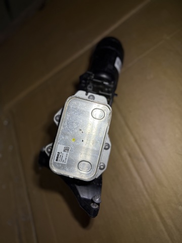 Корпус масляного фильтра 11428580414 BMW