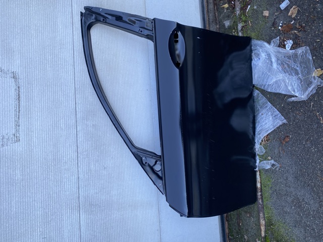 Двери кабины 41007206107 BMW