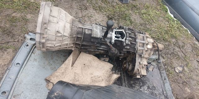 NISSAN 320003S260 КПП в наличии Житомир