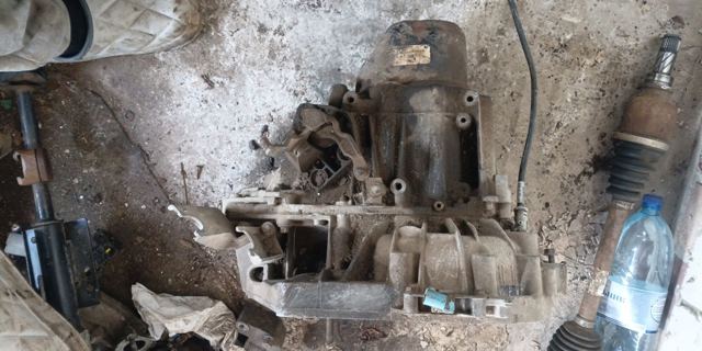 RENAULT JH3105 КПП в сборе (механическая коробка передач) в наличии Чернигов