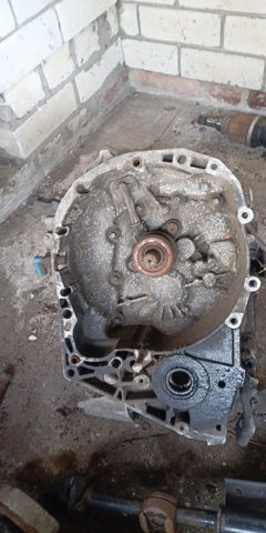 RENAULT JH3105 КПП в сборе (механическая коробка передач) в наличии Черкассы