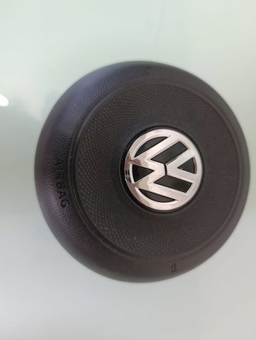 Подушка AIRBAG водительская 17A880201HHVF VAG