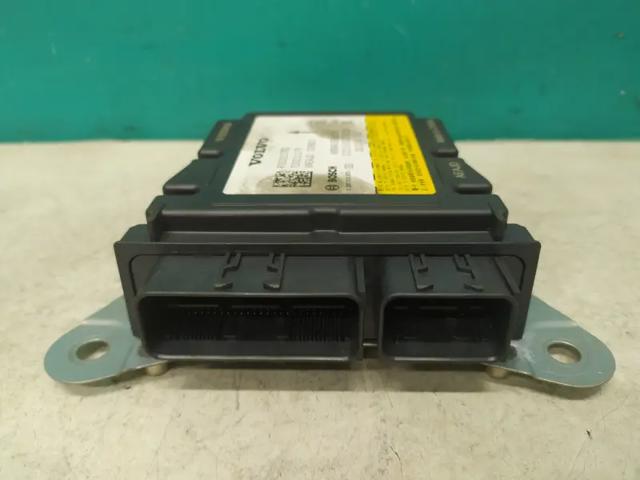 31476261 Модуль-процессор управления подушкой безопасности (ЭБУ AIRBAG) купить Каменское