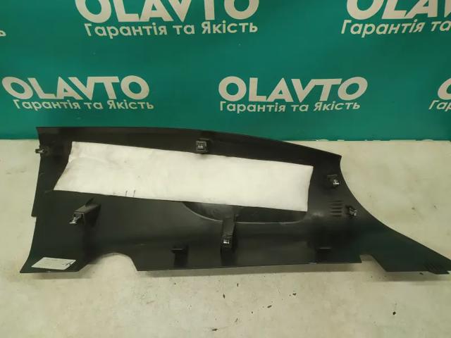 VOLVO 31651895 Обшивка стойки кузова внутренняя задняя левая в наличии Одесса