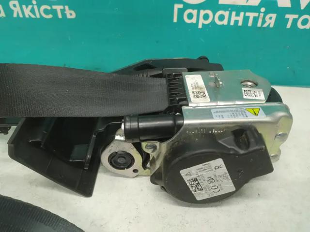 VOLVO 31675951 Ремень безопасности в наличии Киев
