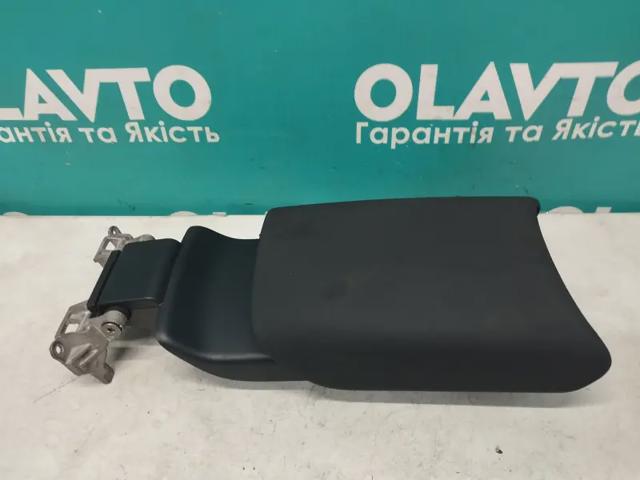 VOLVO 31694204 Крышка подлокотника в наличии Киев