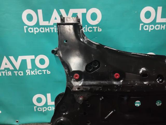 VOLVO 32395141 Подрамник передний в наличии Тернополь