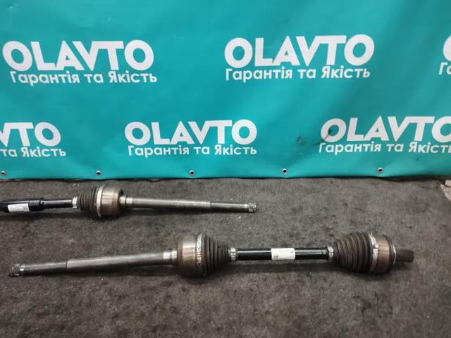 36011663 VOLVO Полуось задняя правая купить в Николаев