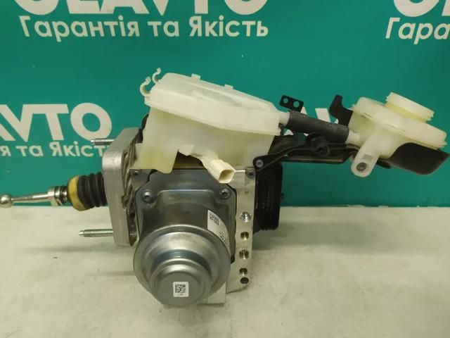 VOLVO 36011992 Цилиндр тормозной главный в наличии Черновцы