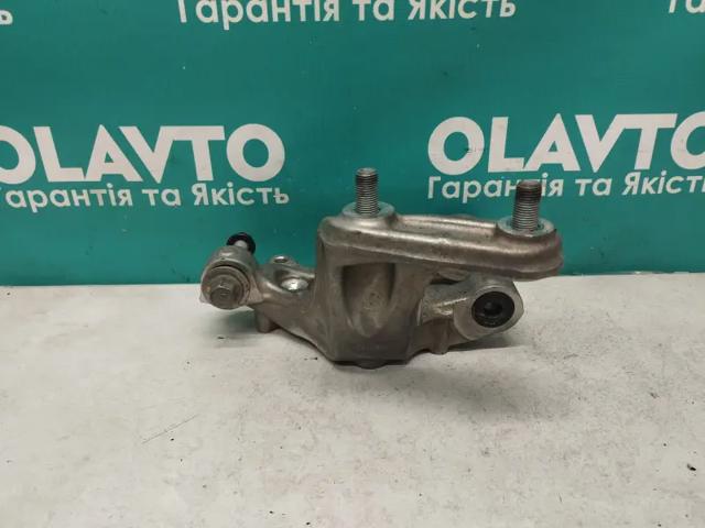 HYUNDAI 52720K4000 Цапфа задняя правая в наличии Харьков