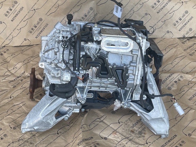 0MB300040E VAG КПП купить в Черновцы