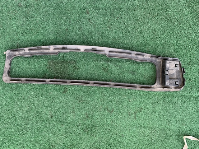 Спойлер заднего бампера 4M0807941 VAG