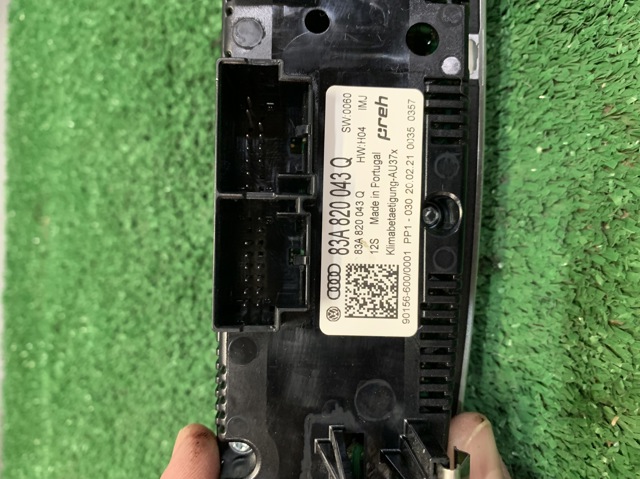 83A820043Q VAG Блок управления кондиционером купить в Киев