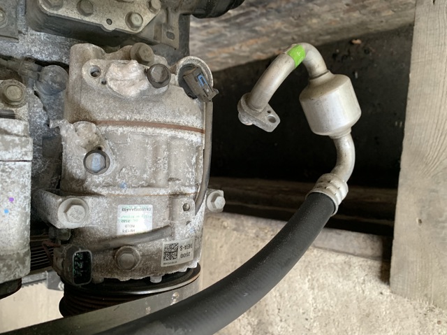Компрессор системы кондиционирования 97701P2500 HYUNDAI