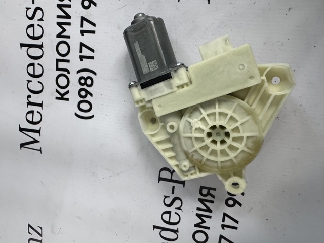 A2139069901 MERCEDES Мотор стеклоподъемника двери передней левой купить в Николаев
